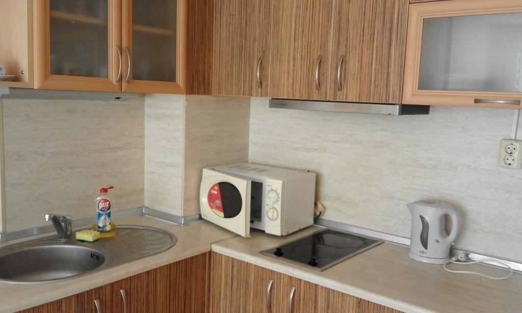 Apartments Sea Sounds Pomorie Ngoại thất bức ảnh