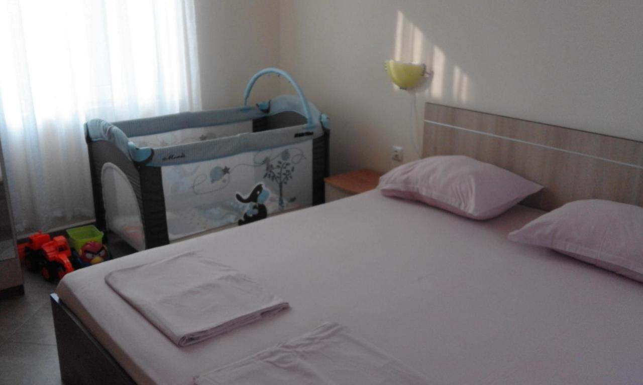 Apartments Sea Sounds Pomorie Ngoại thất bức ảnh